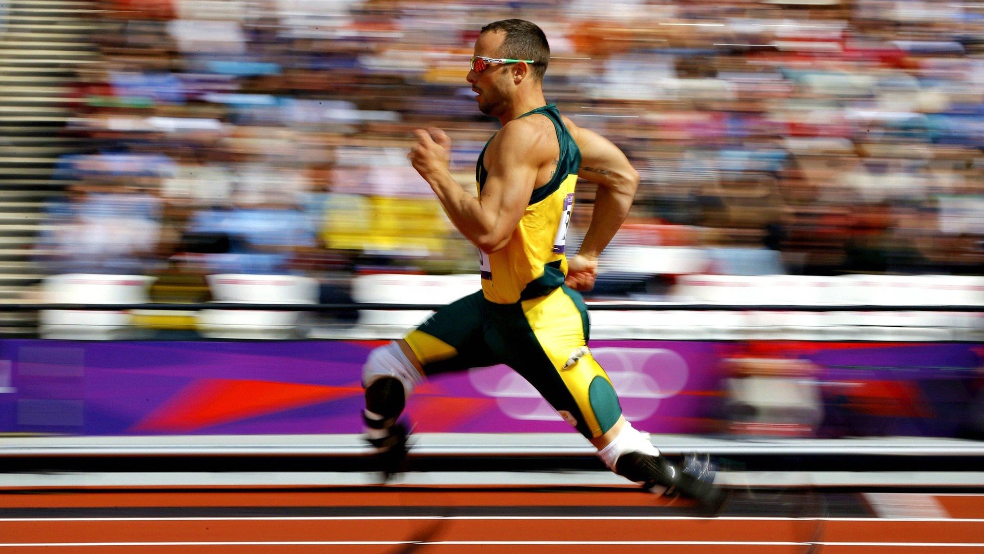 出色防守引爆全场！德罗巴意外战胜TES赢得满堂喝彩